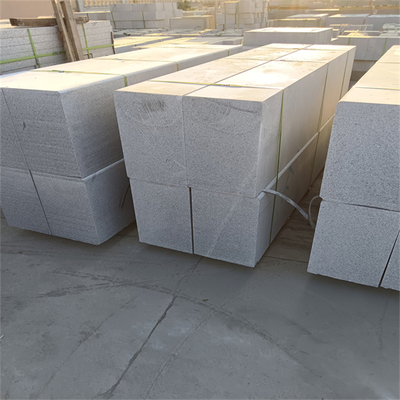 江苏南京芝麻黑路沿石与芝麻白厂矿一体化 专业石材销售与安装服务解析